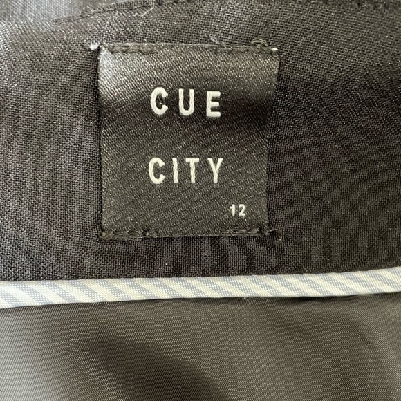 Cue City Black Pencil Skirt - Picture 7 of 8